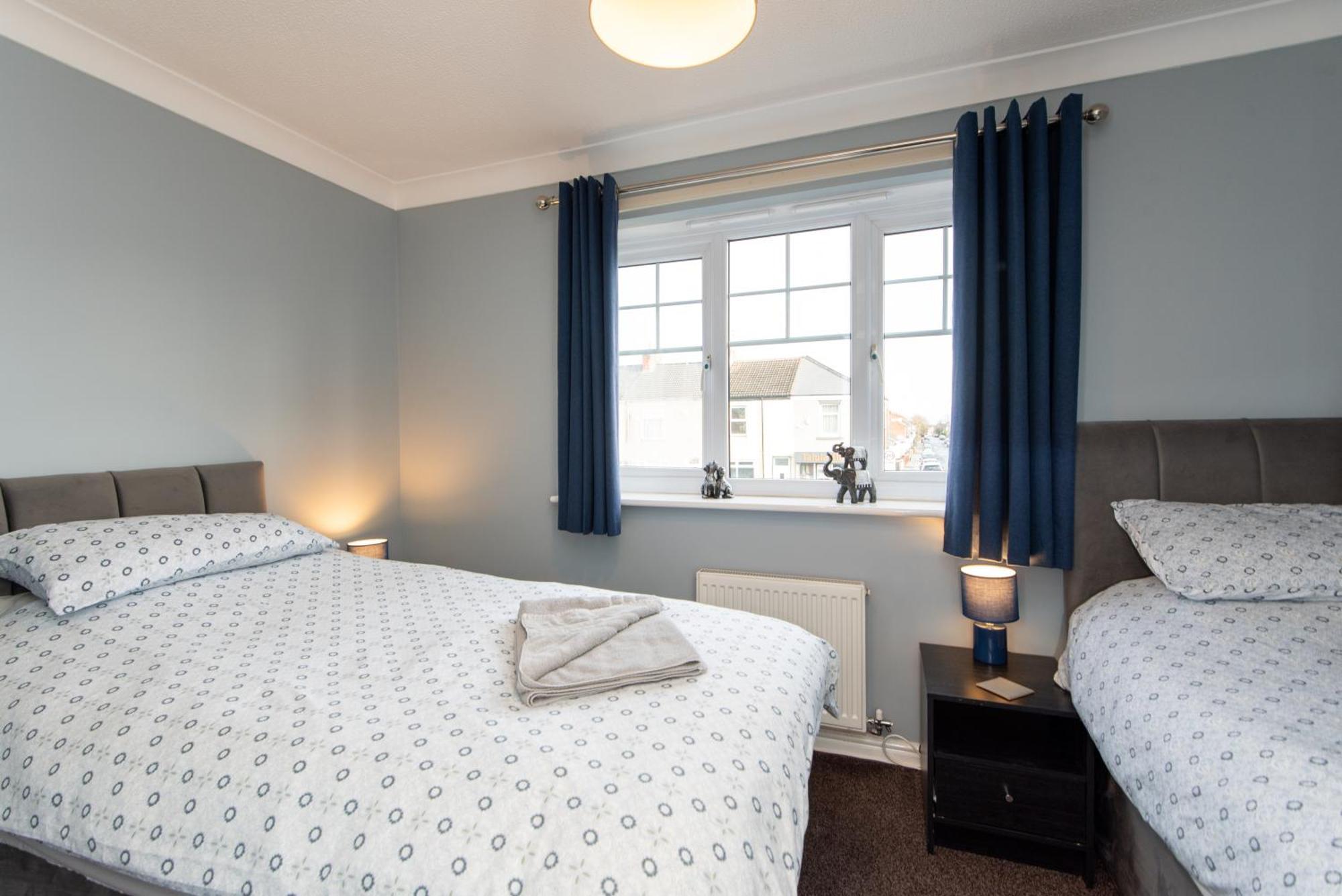 Cosy 3 Bedroomed On 3 Floors Holiday home *