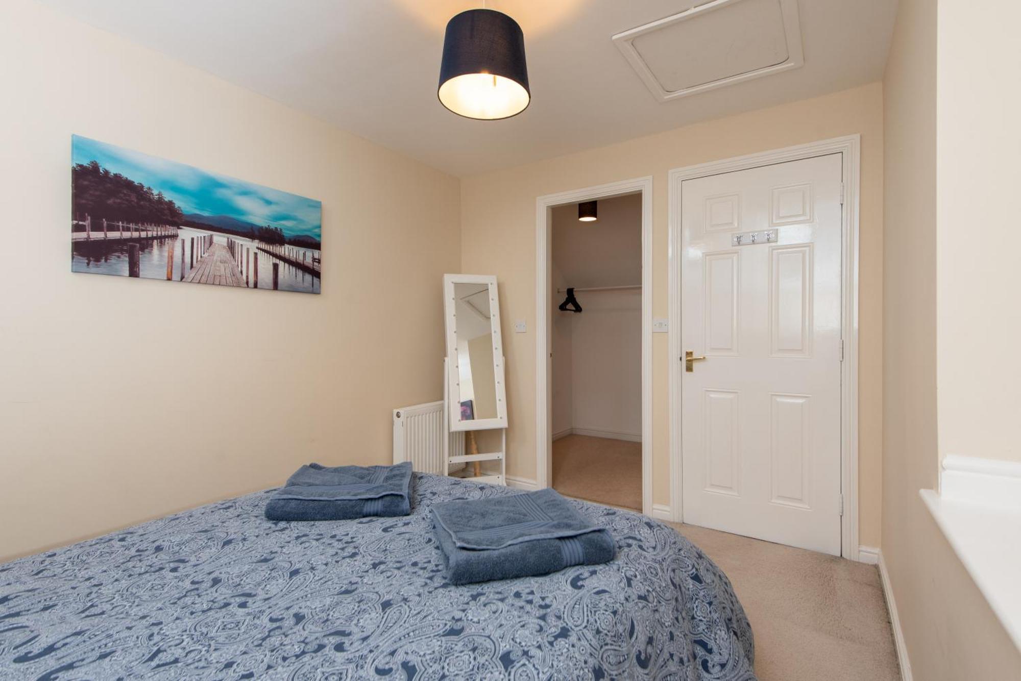 Holiday home Cosy 3 Bedroomed On 3 Floors *